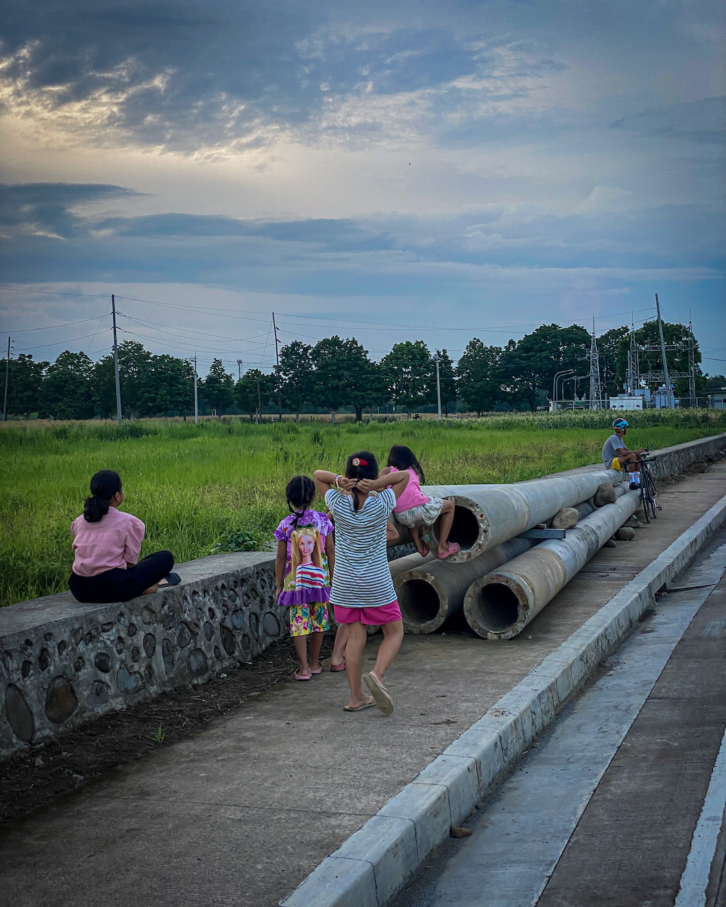 Children at IPB road