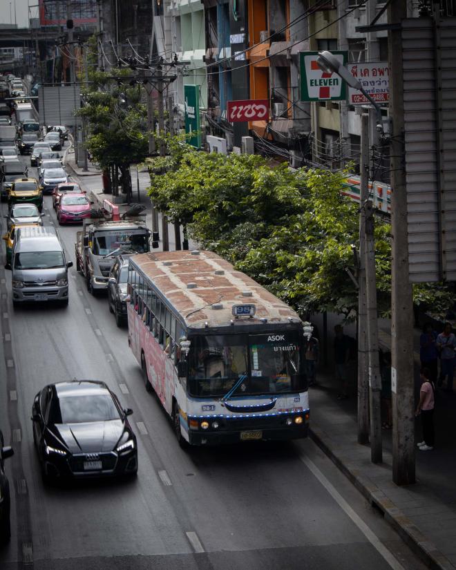 Asok bus