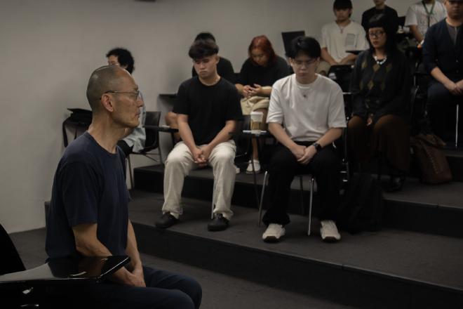Miki Nakura facilitating seiza at DLSU-CSB